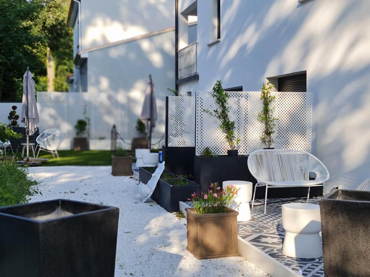 Moyi Apartment Basse-Goulaine Bagian luar foto